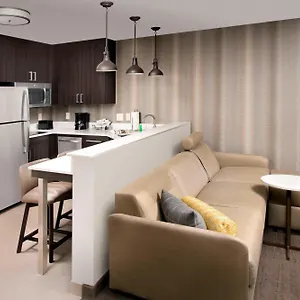 By Marriott Airport/convention Center *** Денвер